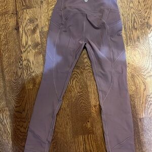Lululemon Mauve High-Waisted Leggings